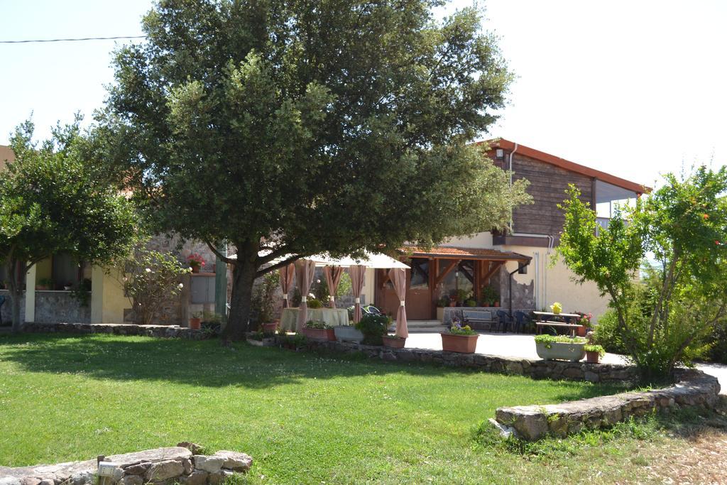 Agriturismo Sa Pigalva Тула Экстерьер фото
